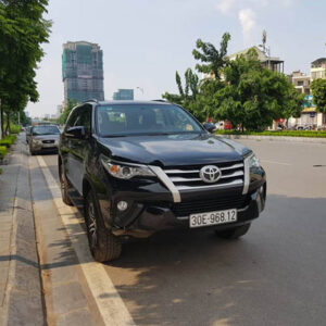 Cho thuê xe Fortuner 2017 - Ảnh 8