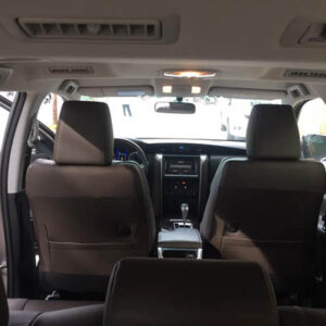 Cho thuê xe Fortuner 2017 - Ảnh 15