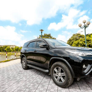 Cho thuê xe Fortuner 2017 - Ảnh 19