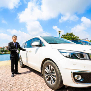 Cho thuê xe Kia Sedona 2018 - Ảnh 5