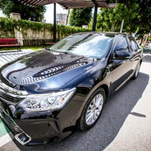 Cho thuê xe Toyota Camry - Ảnh 11