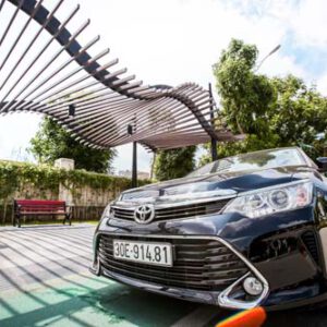 Cho thuê xe Toyota Camry - Ảnh 12