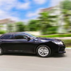 Cho thuê xe Toyota Camry - Ảnh 13